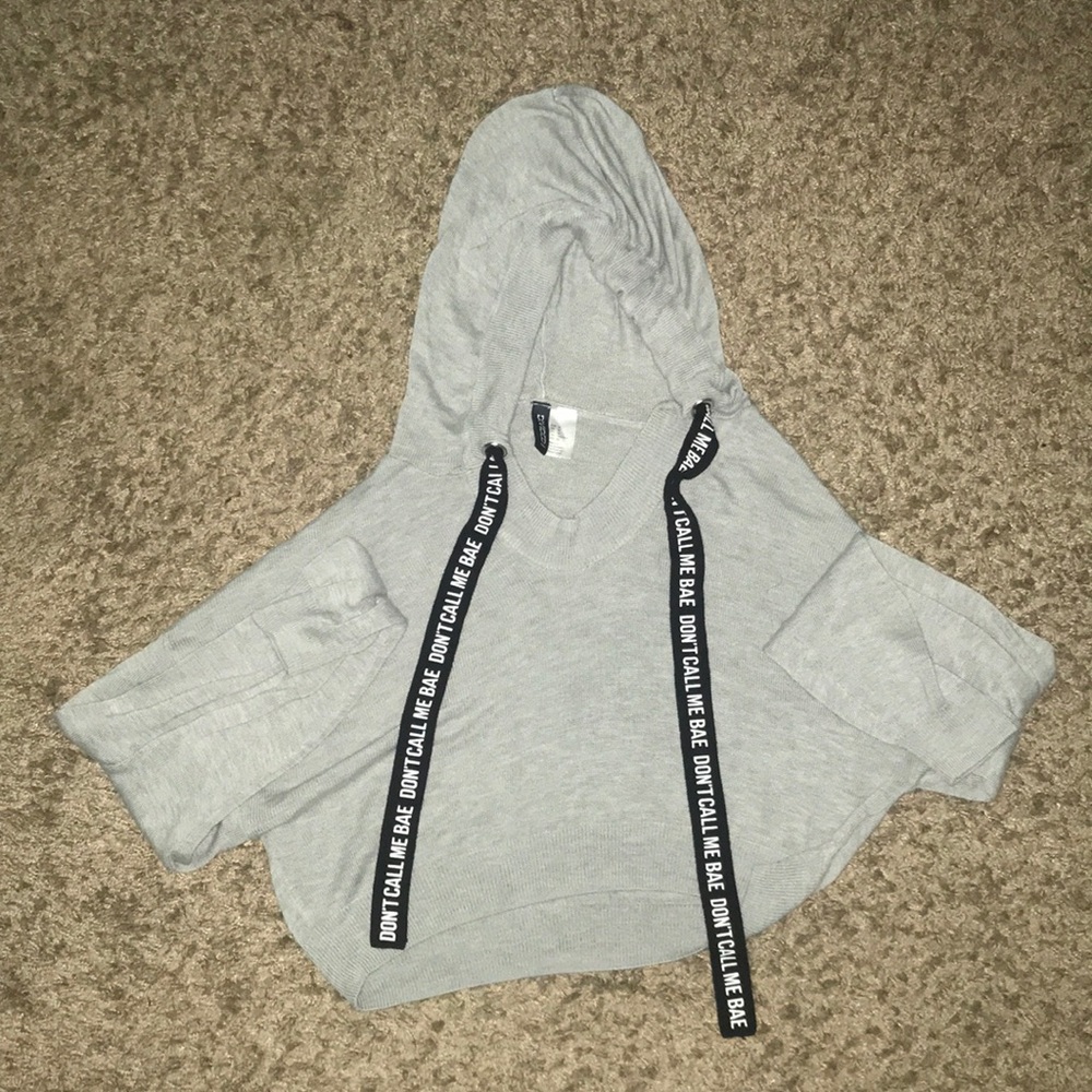 grey “ don’t call me bae “ cropped long sleeve